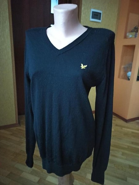 Men Lyle & Scott Sweater Black Wool 38 / M / 46