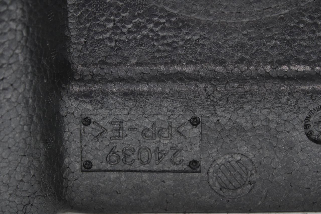 2014-2020 Maserati Ghibli 3.0L RWD Tool Kit Foam Holder 670031773 OEM
