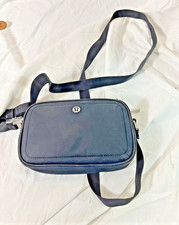 BLACK LULUMON CROSS BODY PURSE DOUBLE ZIPPERED