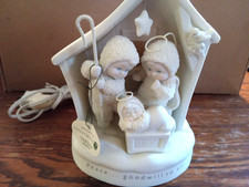 SnowBabies Nativity Department 56 - Peace And Goodwill To All - Lights Up! 7.5"