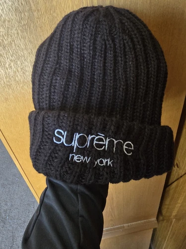 Bonnet noir côtelé épais logo Supreme Classic taille unique neuf sans étiquette