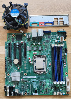 Intel Server Board | S1200V3RP Exon E3-1220 V3 SR154 @3.10Ghz w/ Intel CPU Fan
