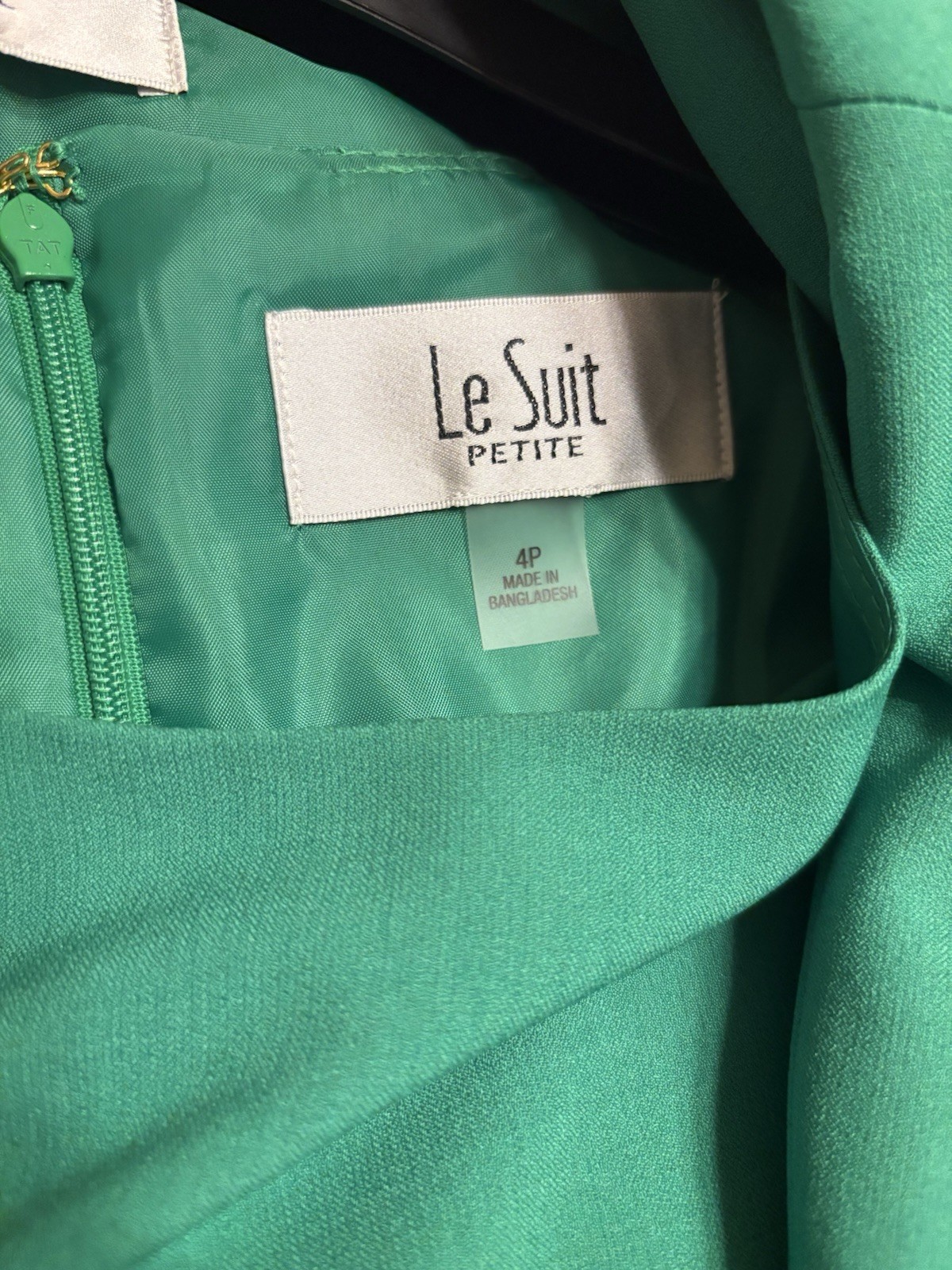 Le Suit Crepe Elongated Blazer & Sheath Dress Suit Size 4P Verde Green