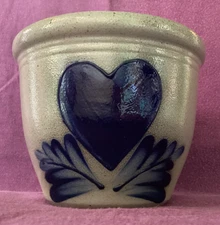 Vintage 1989 Eldreth Salt Glazed Stoneware Crock W/Heart & Leaves Nottingham PA