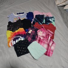 Bundle of girl's Size 5-6 12 Items Hoodies, Leggings, Shirts,  more pics , GUC