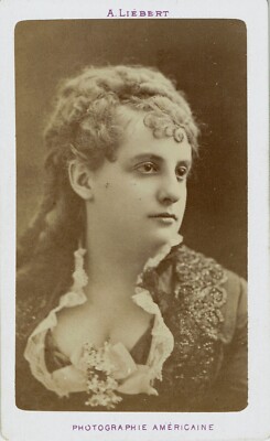 CDV SCHAUSPIELERIN Fotogr A. LIEBERT Portrait de PASTORE Théâtre des Bouffes Ca 1880