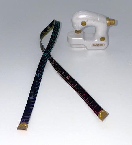 Rainbow High Art of Fashion Jett Dawson Doll Sewing Machine & Measuring Tape NEW