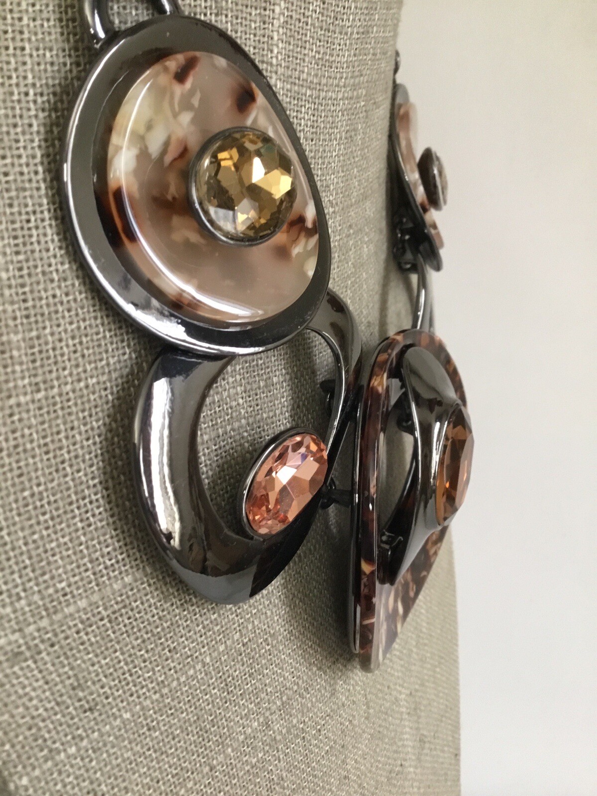 Circular Statement Necklace Rhinestones  Acrylic … - image 7