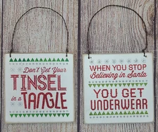 Primitives By Kathy Christmas Wall Hangings Decor 4" x 4" Set of 2 Holiday