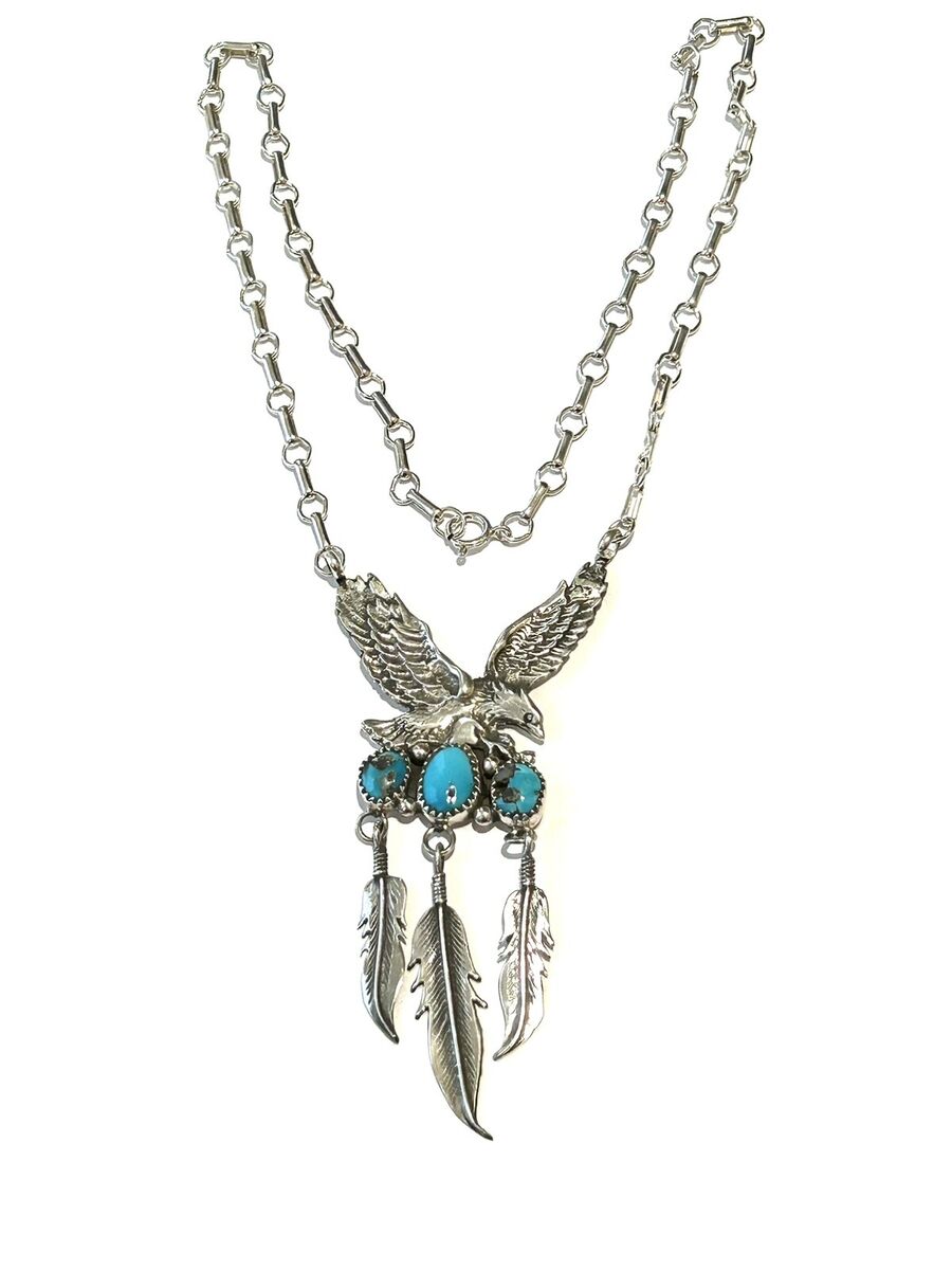 One Of The Finest Vintage Native American Navajo Turquoise Shell Sterling Silver Necklace One Of The Finest Vintage Native American Navajo Turquoise Shell Sterling Silver Necklace