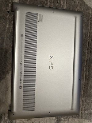 Dell XPS 15 9530 Base  Cover  Metal Cover 8dfx0 08dfx0 UC1 Corner Dent Small