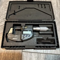 Mitutoyo Digital Micrometer 0-1 in Electronic Reading 0.00005 in 293-348-30