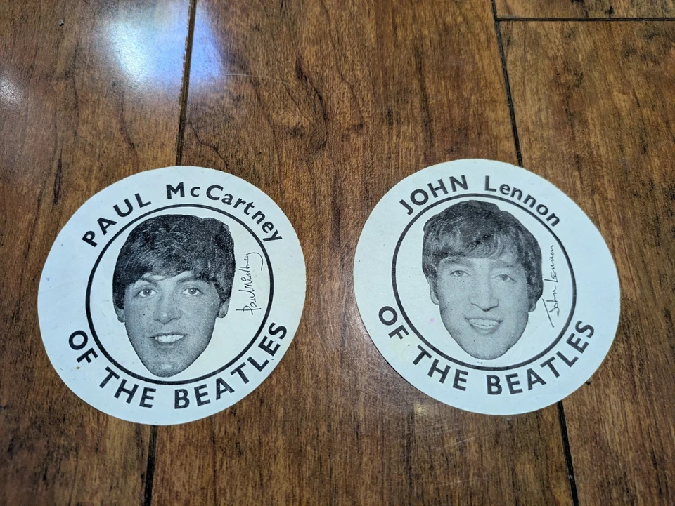 Original 1964 Beatles Vinyl Purse With Original Concert Acquired Ribbon Stickers - Image 2 of 4