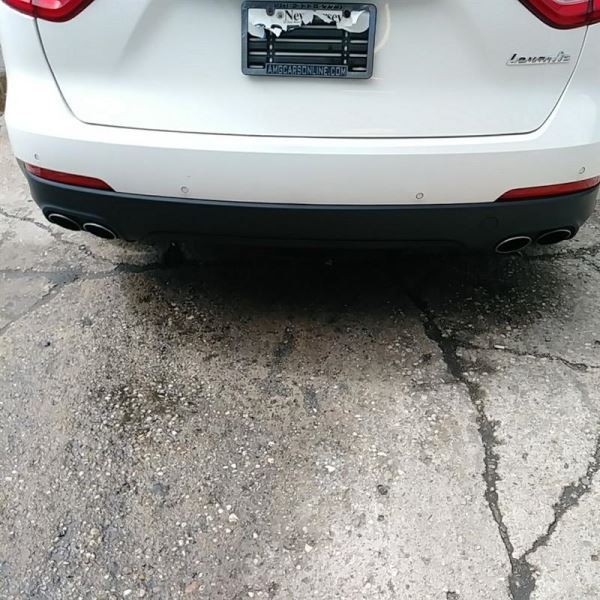 2017 Maserati Levante OEM Passenger Side Tail Light Fits 17-20