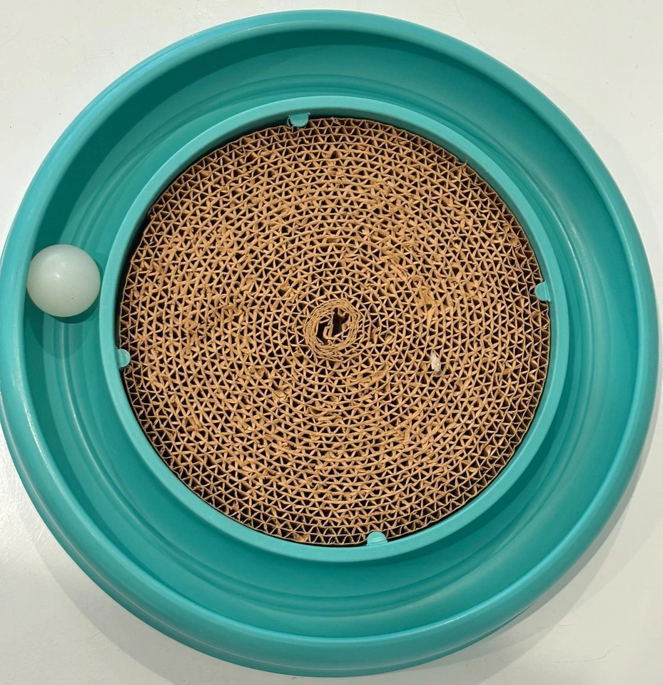 Turbo Interactive Scratcher Cat Toy - Image 4 of 4