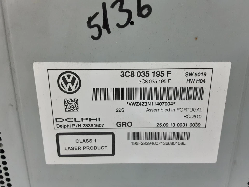 Volkswagen Touran 2010-2015 Radio Autoradio 3C8035195F - Bild 4 von 4