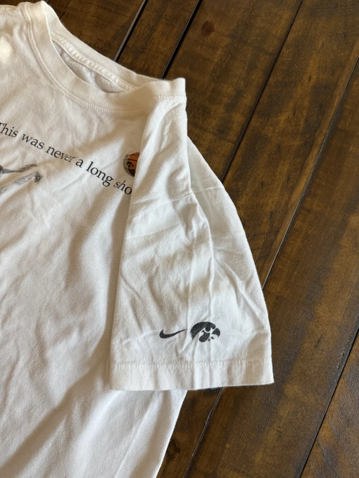 Nike Caitlin Clark Camiseta Niña Juvenil L Iowa Hawkeyes Esto Nunca Fue Un Tiro Largo Foto 2 de 4