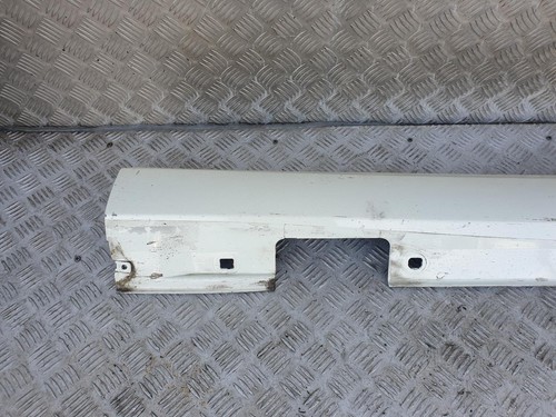 JUPE LATÉRALE DROITE MERCEDES CLASSE B 650 BLANCHE W246 2011 - 2018 - Photo 2/12