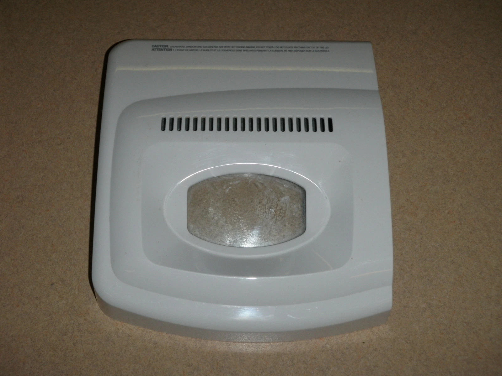 Lid for Black and Decker Bread Maker Model B1620 only