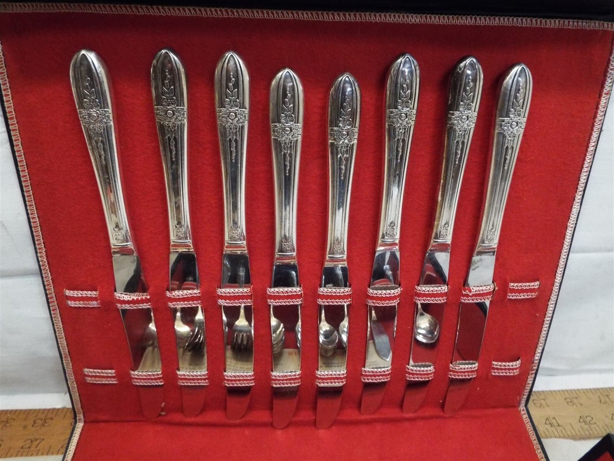 Wm Rogers Mfg Co Triumph Silverplate Flatware Set 51 Pcs