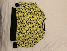 Banana print sweater top