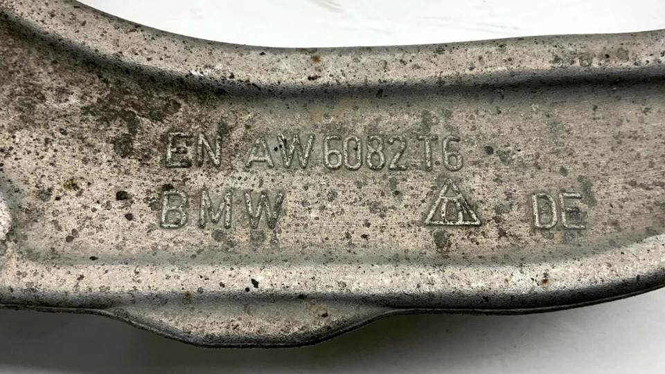 Оригинальный правый верхний рычаг управления передней подвеской 31126788982 BMW X6M X5M 2010-19 - Изображение 2 из 4