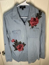 Active USA Women’s Blouse Size Med. Denim Look With Large Flowers