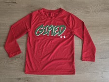 Under Armour UA Shirt Size 5 boys Toddler Green Red Gifted Christmas Colors Euc