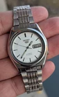Vintage Seiko 5 7019-3131 Automatic 21 jewels white dial men watch made in Japan