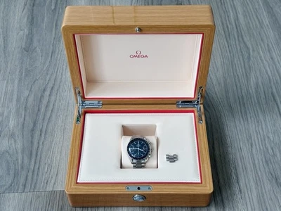OMEGA Speedmaster Reduced Men's Black Automatic Watch 39mm - Ref -3510.50.00 - Image 1 of 4