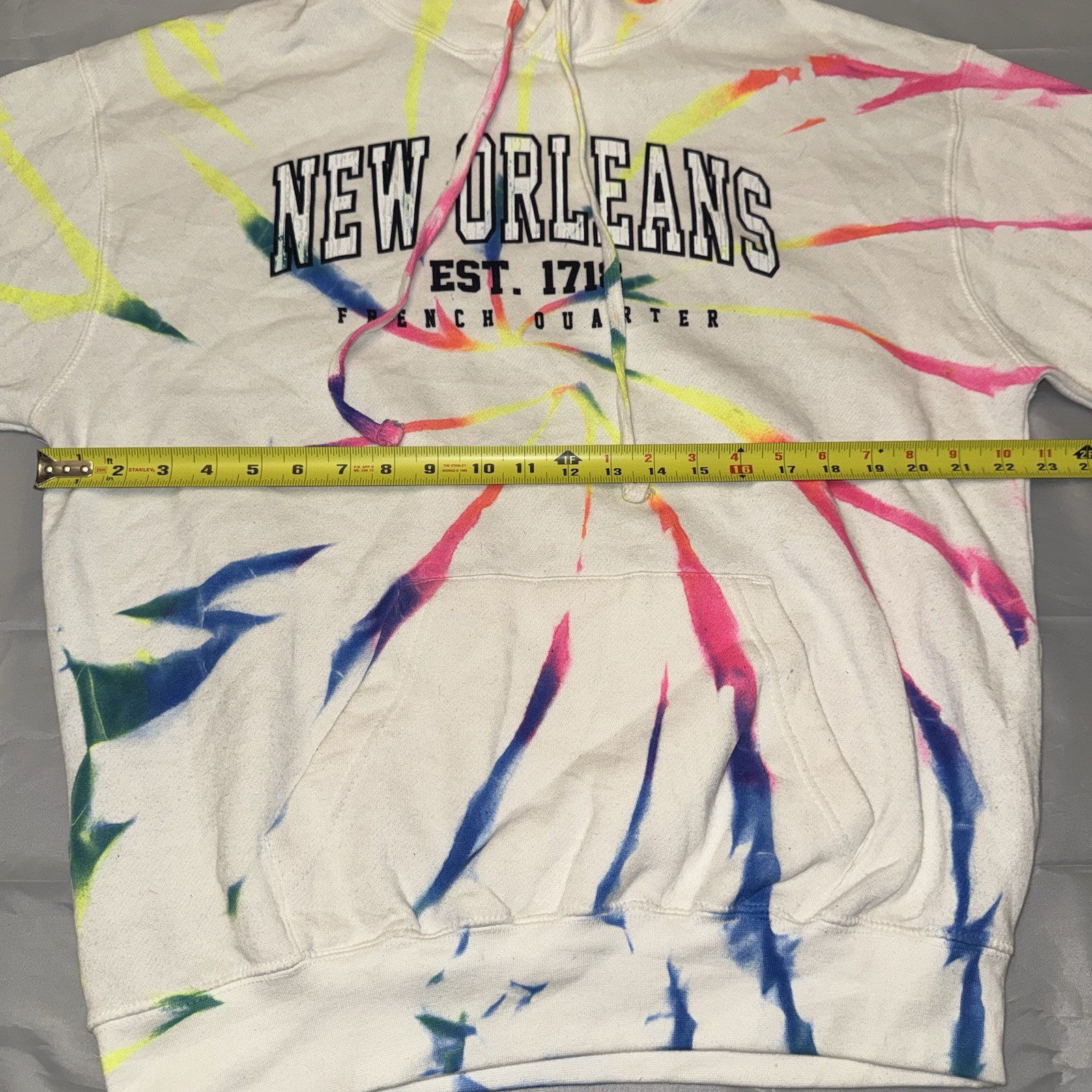 Brand: Dreamsicle -  Tie Dye Hoodie Pull Over Size Large image 4