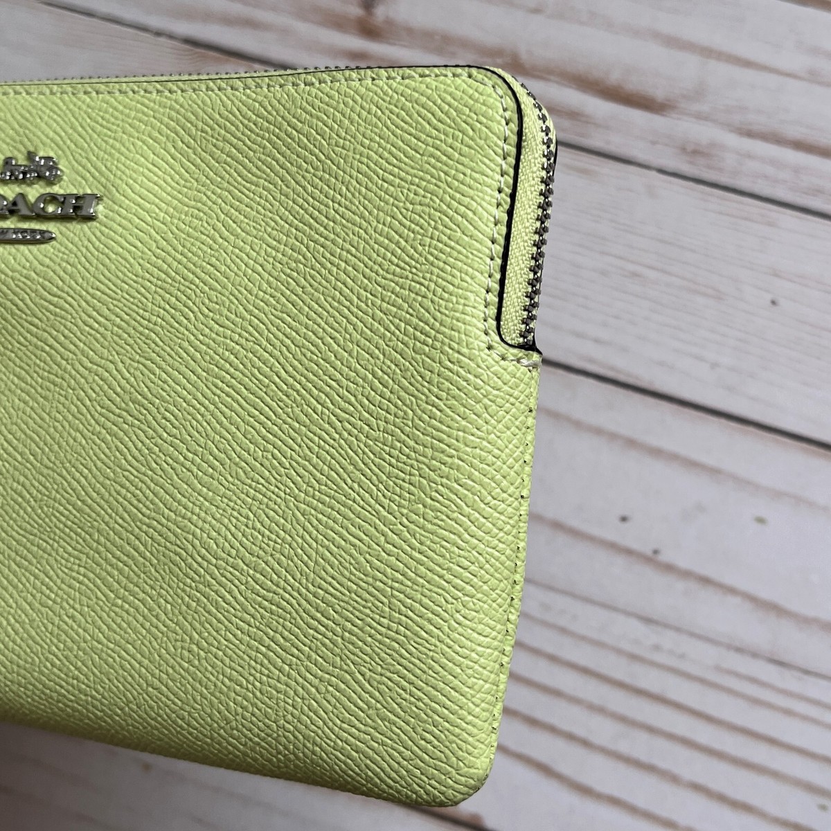 COACH Large Crossgrain Leather Corner Zip Wristlet Pale Lime