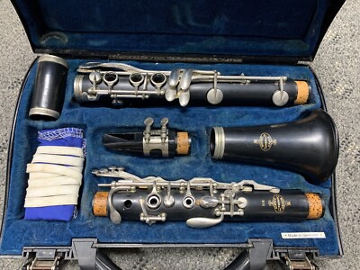 Buffet Crampon B-10 クラリネット Buffet Crampon a Paris B10 Clarinet with Case and Mouthpiece