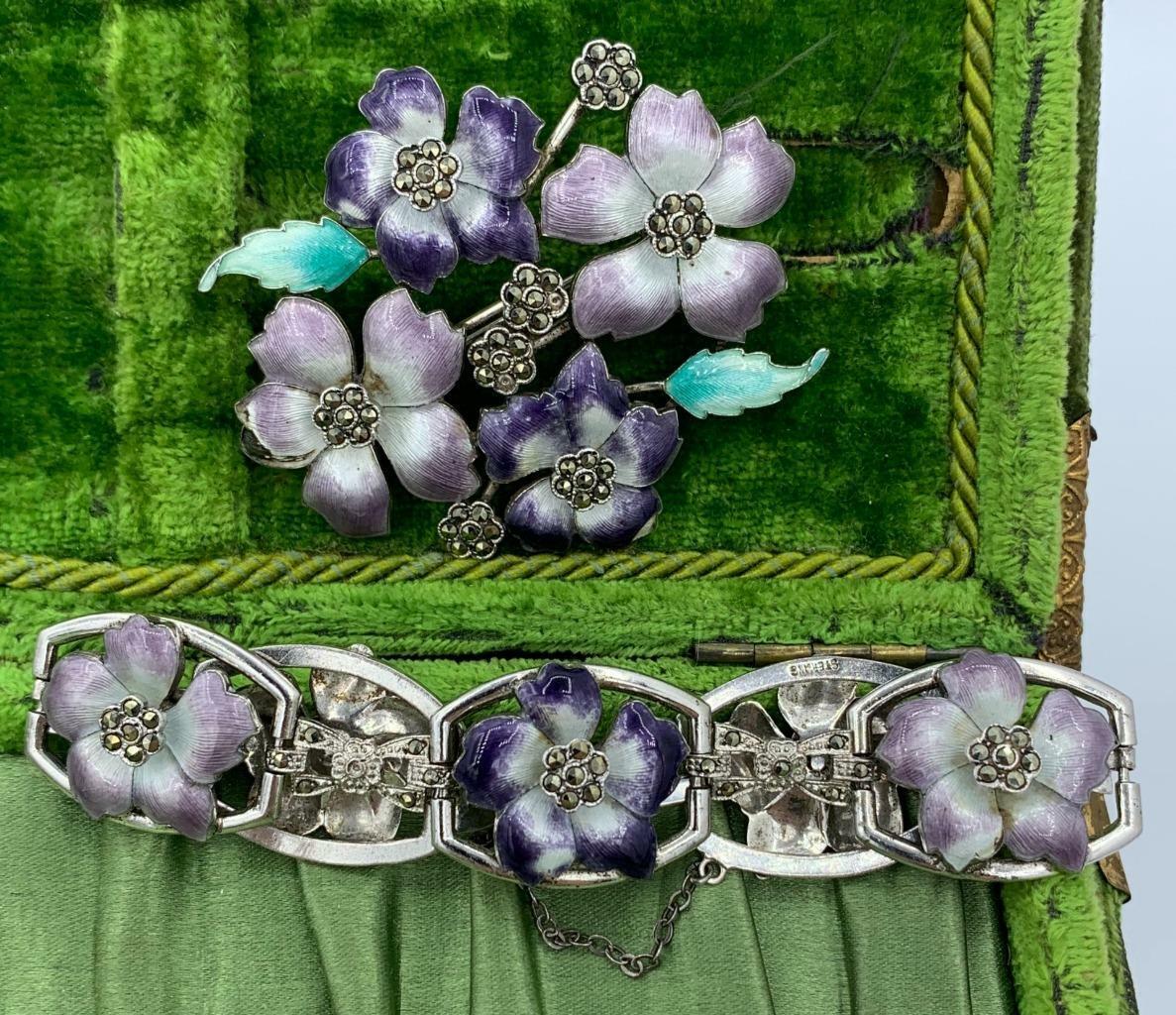 Art Deco Enamel Pansy Violet Flower Bracelet And … - image 2