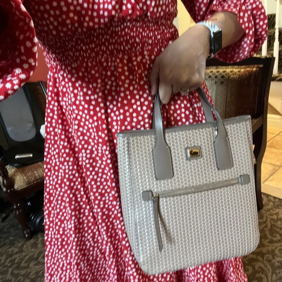 НОВЫЙ С ЯРЛЫКАМИ ЖЕНЩИН DOONEY & BURKE РУЧКА СУМКА С КОРОТКИМИ РУЧКАМИ ЗАМАЗКА ЧЕРЕЗ ПЛЕЧО ДАМСКАЯ СУМКА BCMDW1869 3K3K - Изображение 2 из 4