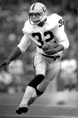 Los Angeles Raiders Marcus Allen Football 4x6 Foto