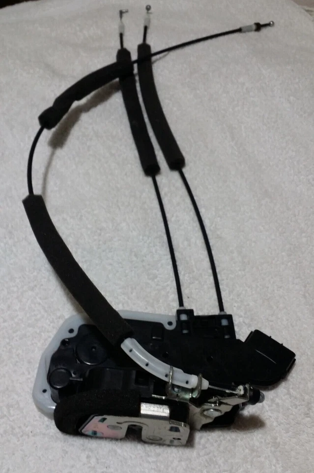 GARANTIA VITALÍCIA 2009 - 2014 Genuíno Nissan Cube Atuador de Fechadura de Porta FRENTE DIREITA - Imagem 2 de 4