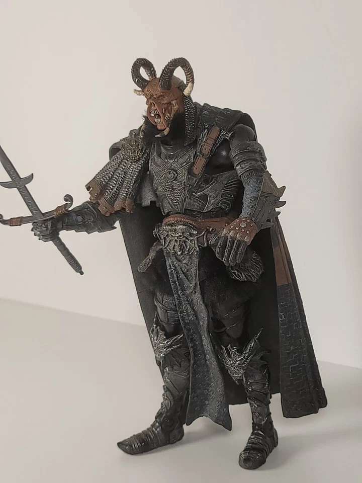 Skullsplitter Action Figure 2002 Spawn 22 Dark Ages Viking McFarlane Amricons - Image 4 of 4