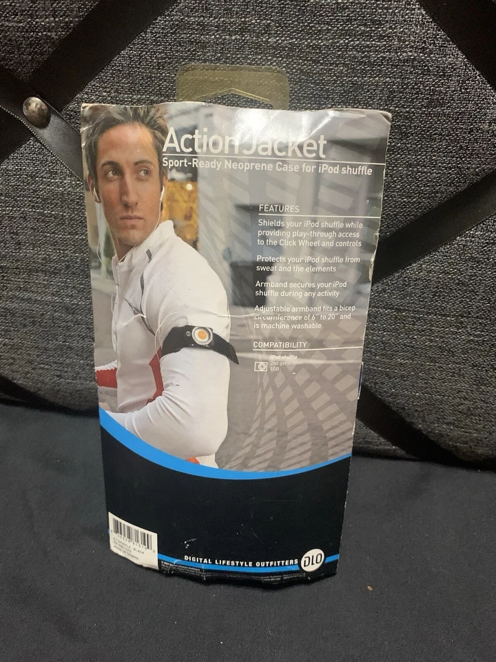 DLO Action Jacket Armband Case for iPod Shuffle 2nd Gen - Black - Image 4 of 4