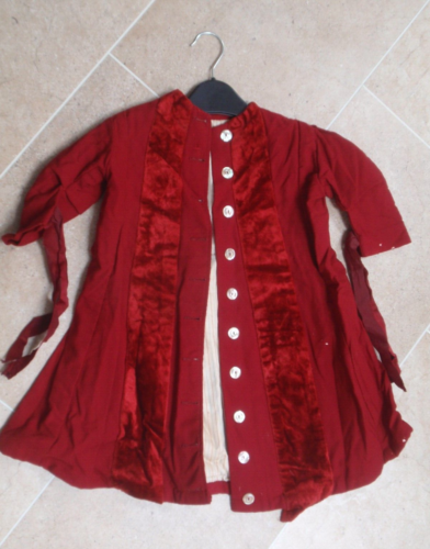 Original Victorian child's handmade red dress/coat - Picture 1 of 10