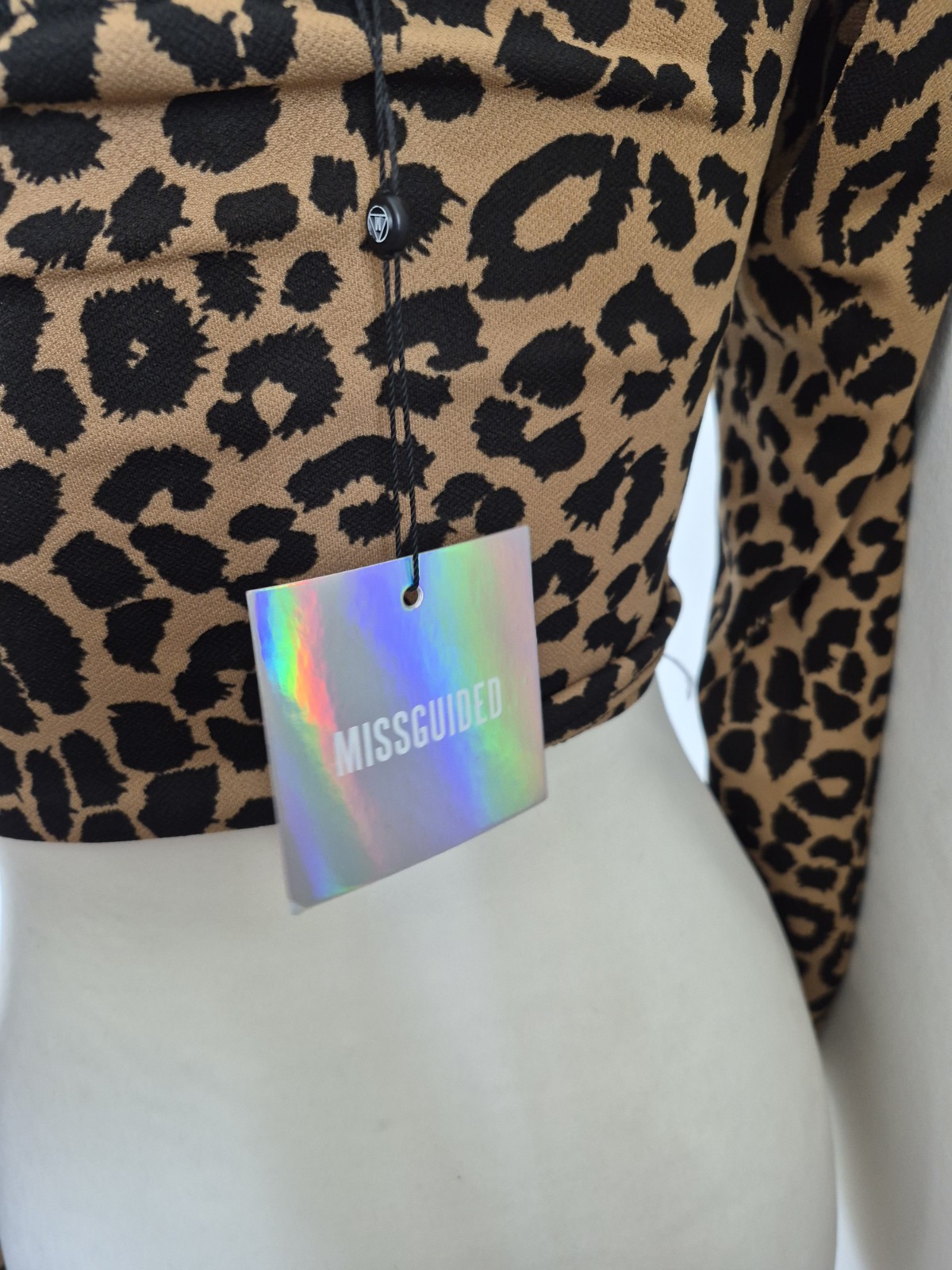 BNWT Missguided Leopard Print Puff Sleeve Crop Top UK 6 Y2K image 3