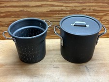 Calphalon / Commercial Aluminum 12 Quart Stock Pot #812 W/ Lid 311 and Strainer