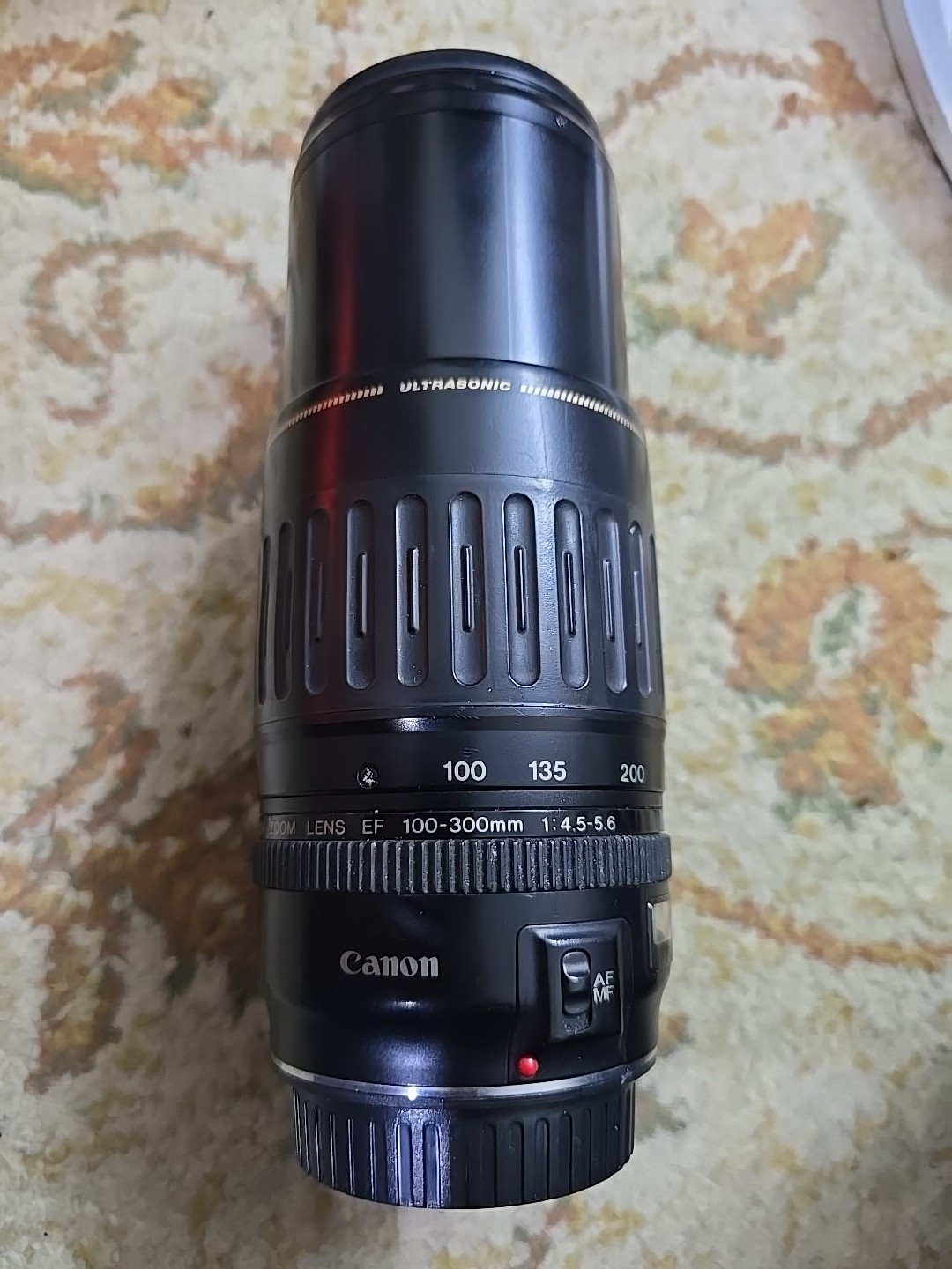 Canon EF 100-300mm f4.5-5.6 Ultrasonic USM Telephoto Zoom Canon EF 100-300mm f4.5-5.6 Ultrasonic USM Telephoto Zoom