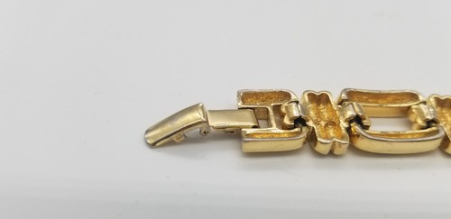 Vintage 1980s Gold Tone Heavyweight Open Block Linked Together Bracelet - Picture 10 of 10