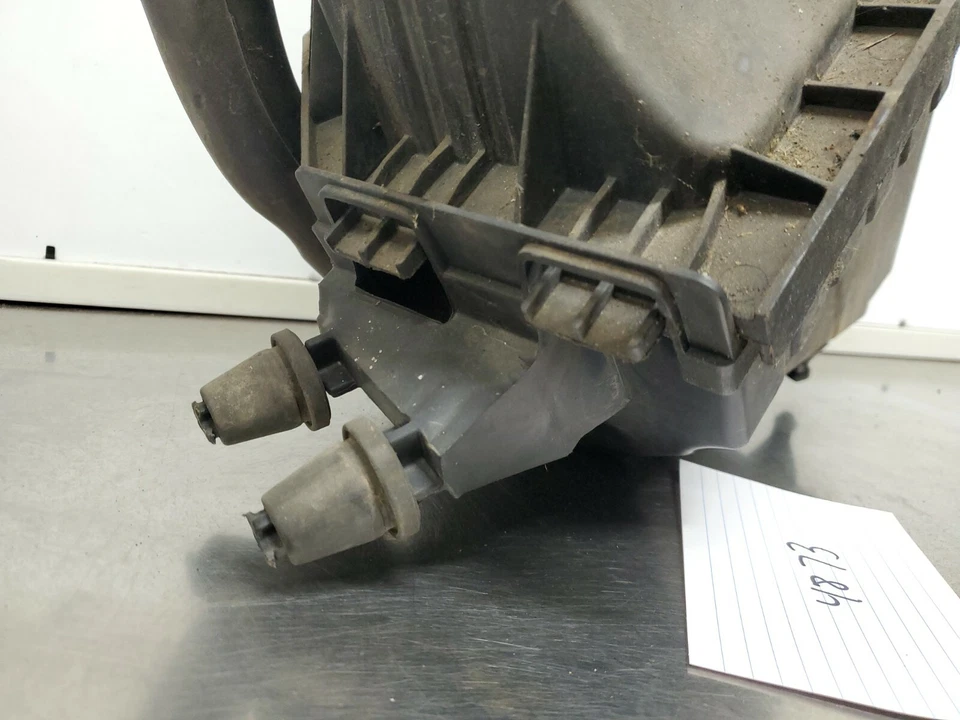 05-10 Ford Econoline E-350, E-450 furgoneta diésel 6,0 litros OEM motor caja de aire Foto 3 de 4