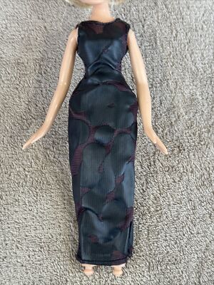 Bratz Puppenkleidung Zubehör Mowalola Felicia schwarz langes Kleid