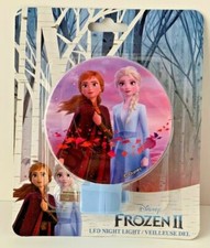 Disney Frozen II LED Night Light Elsa  Anna Wall Plug In -NEW
