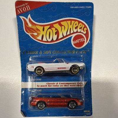 Hot Wheels Father & Son Collector Pack Limited Edition Mustang Diecast Cars
