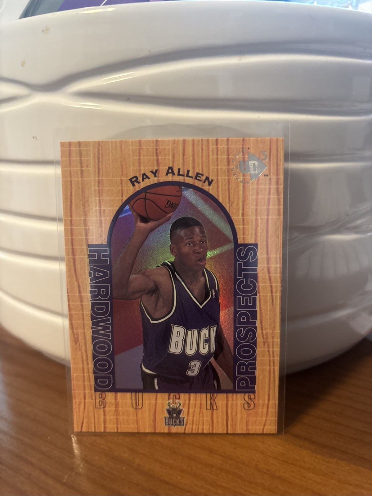 1996-97 Upper Deck UD3 - Hardwood Prospects Ray Allen #5 (RC)