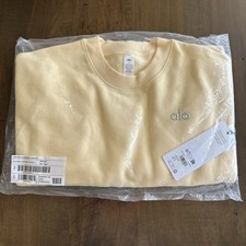 Alo Yoga Accolade Crew Neck Pullover Candlelight Yellow Sz M Unisex Fast Ship